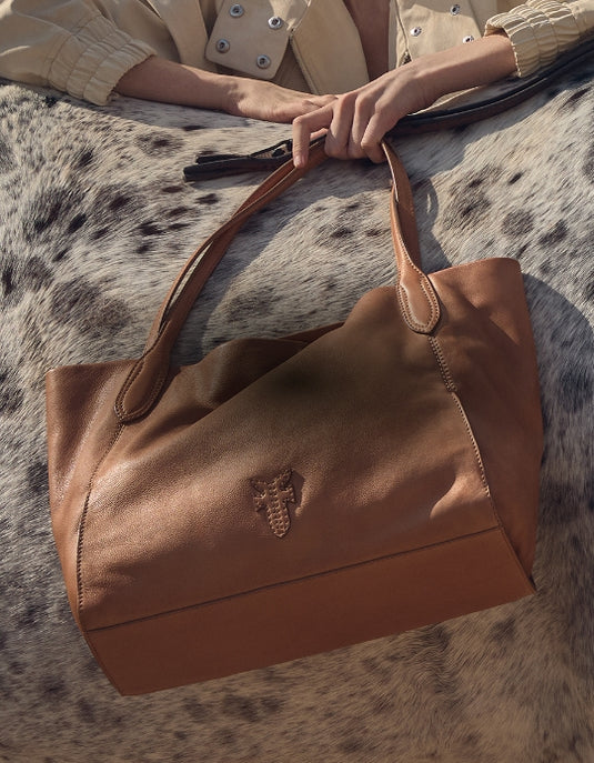 HANDBAGS