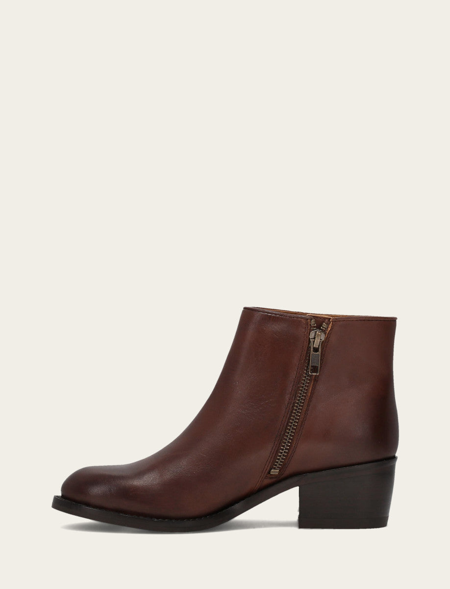 Carson 2 Piping Bootie - Image 3