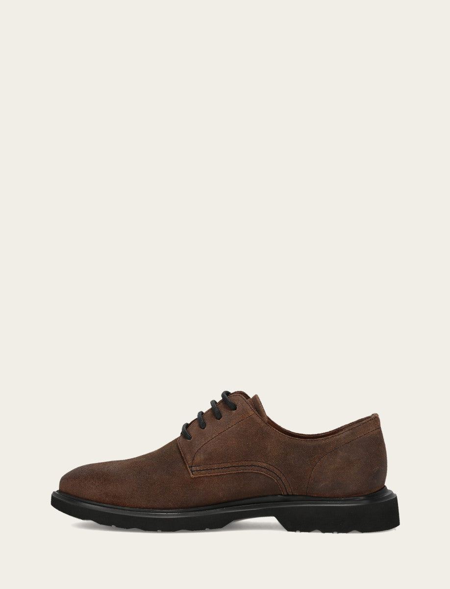 Connor Oxford - Image 3