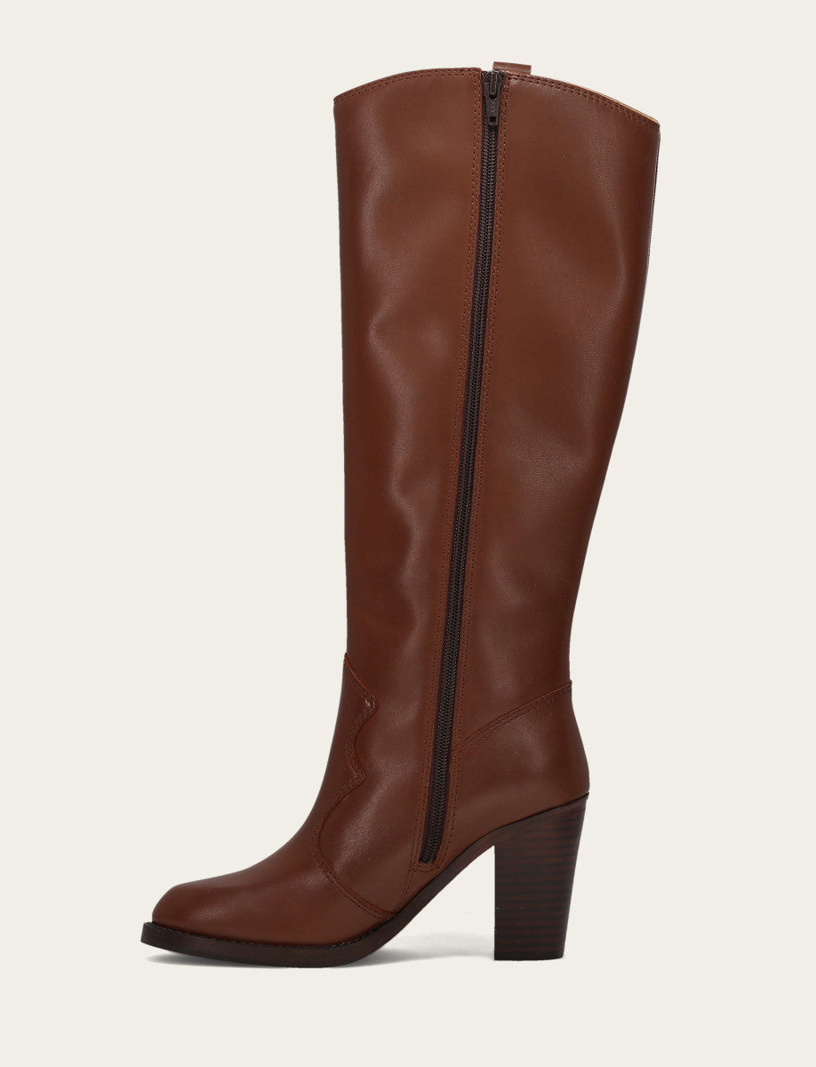 Corinne Tall - Image 3