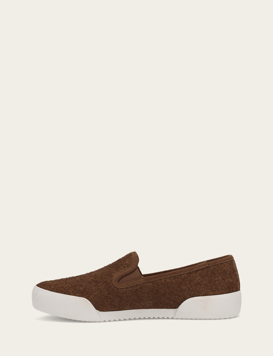 Mia Slip On - Image 3
