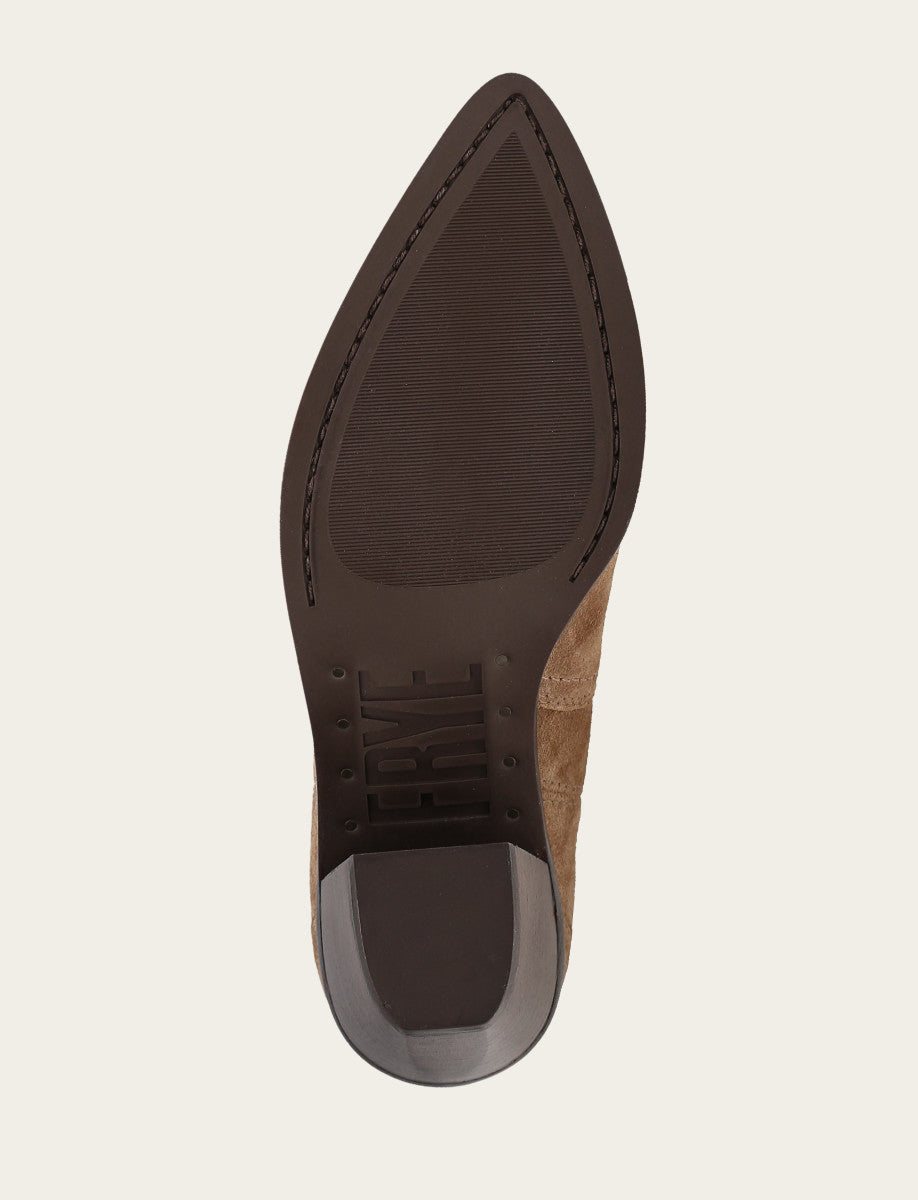 Sara Wingtip Stud - Image 8